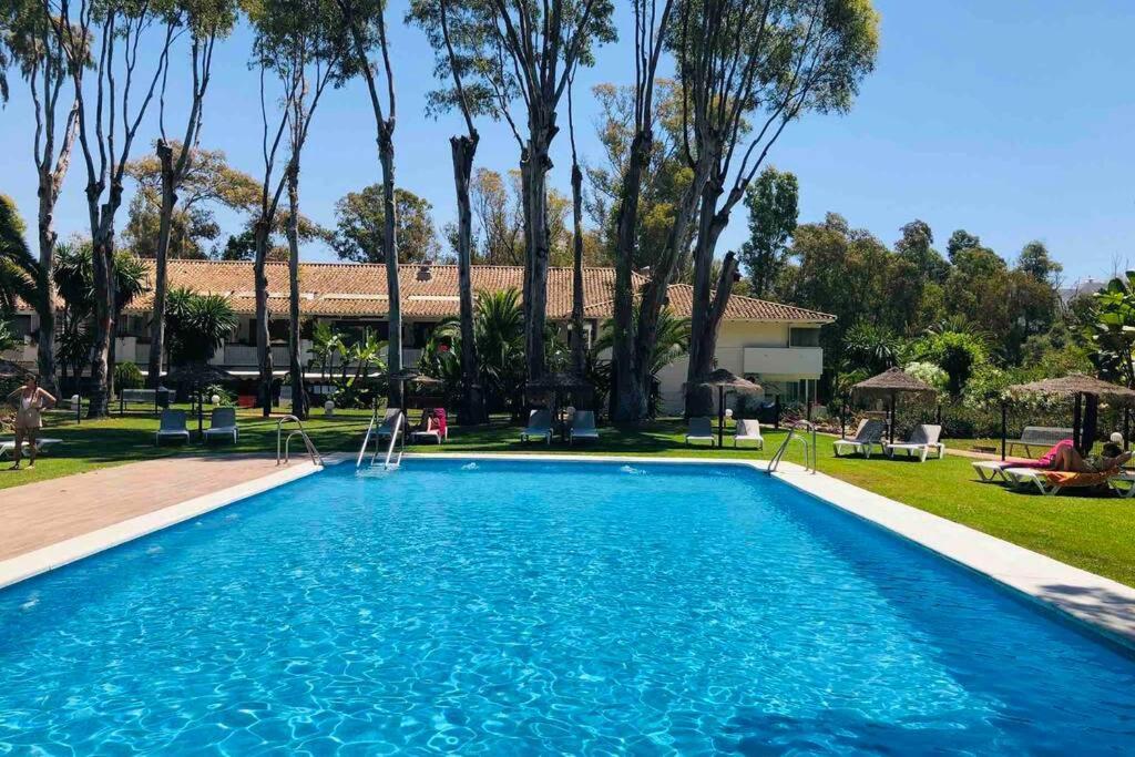 Puerto Banus Apartamento Sol 马尔韦利亚 外观 照片